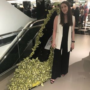 Meet your Posher, Chloe